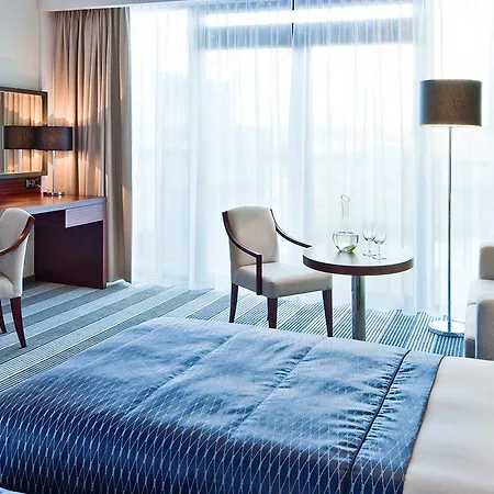 Leisure & - Destigo 5*
