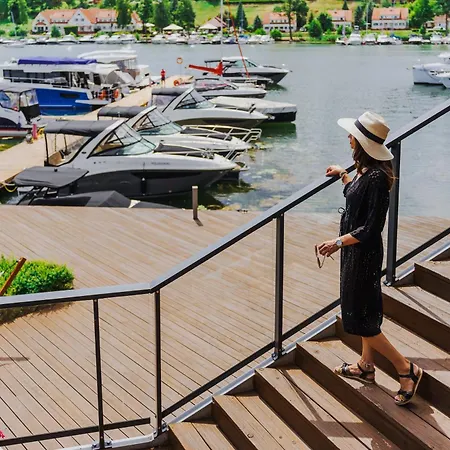 Leisure & - Destigo 酒店 Mikołajki
